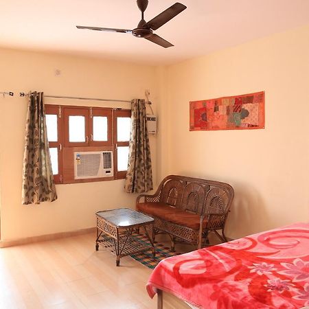 Bona Cafe Restaurant & Sala Guest House Varanasi Rom bilde